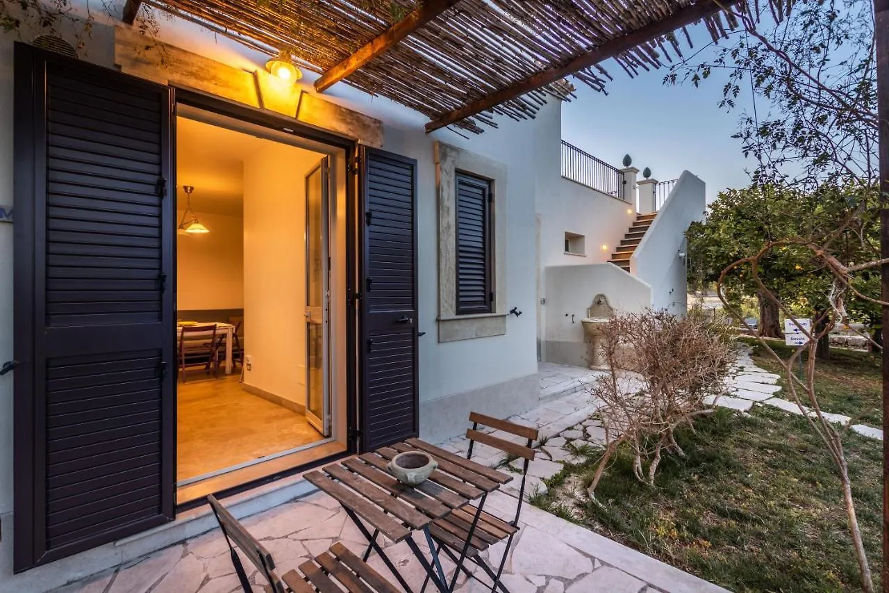 Masseria Bio - Agriturismo Villa Grazia Avola 0*,